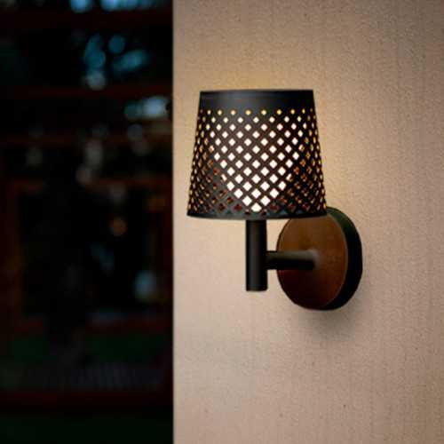 greta solar+battery table lamp