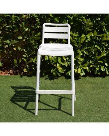 Nina 75 stackable polypropylene stool | Mestucò